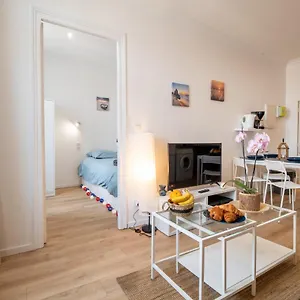 Private Independant Flat - Center - 2 Balconies Appartement Lourdes