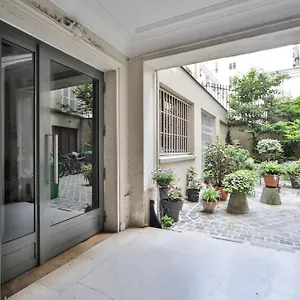 De Charme Proche Du Canal Saint-martin Appartement Paris